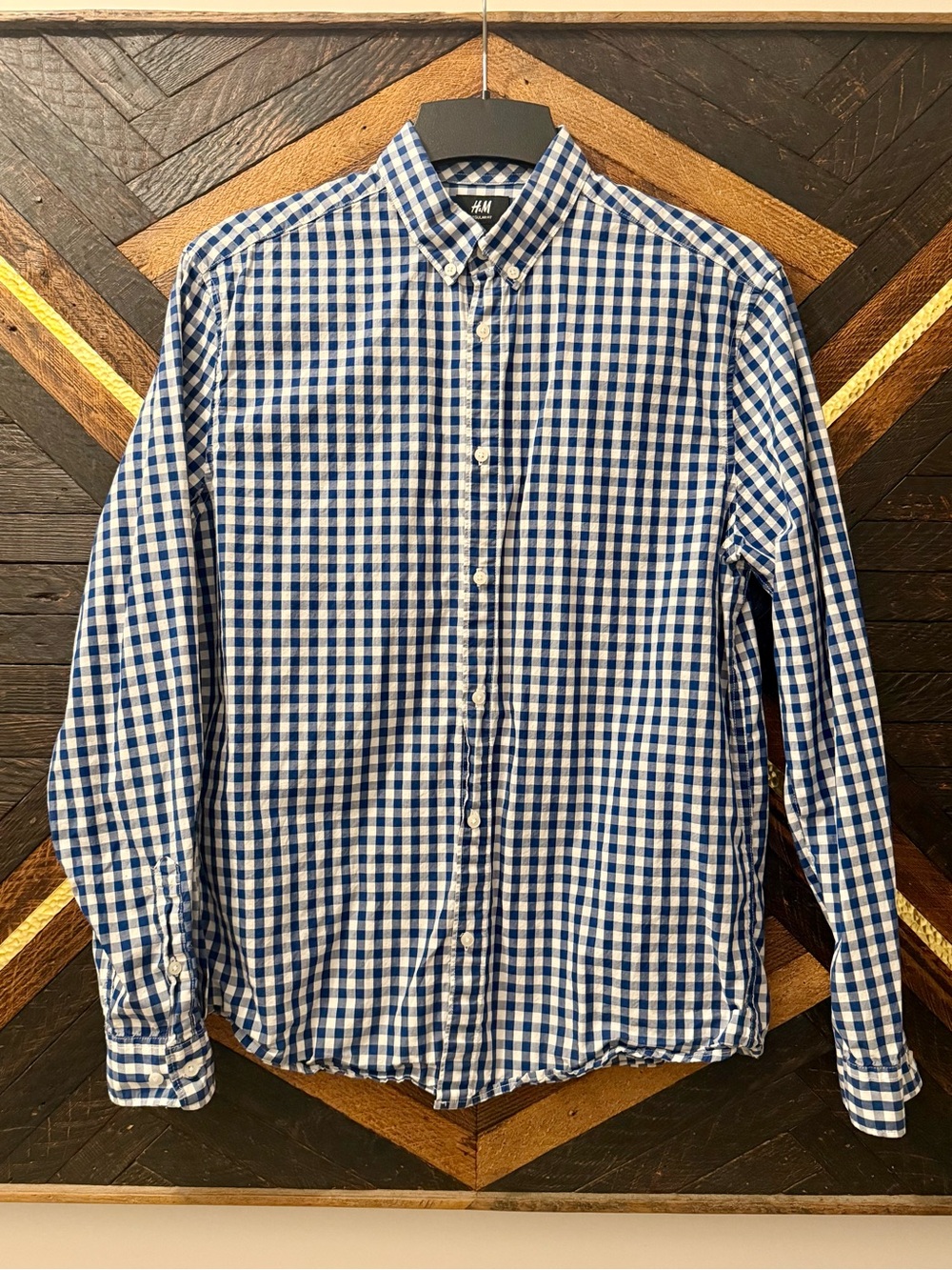 Men’s H&M Gingham Plaid Button Down Shirt
